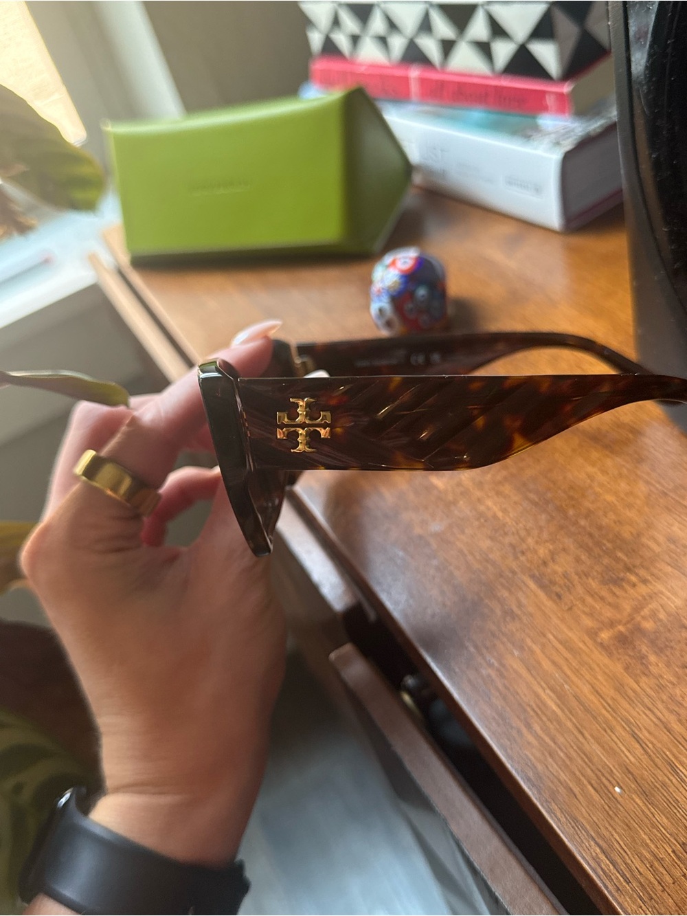 Tory Burch Tortoiseshell Brown Cat-Eye Sunglasses - Picture 6 of 8